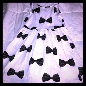 H&M girls summer dress size 4 5 6 y